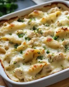 Creamy Chicken and Broccoli Alfredo Stuffed Shells: The Ultimate Comfort Dinner 1