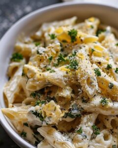 Creamy Lemon Parmesan Pasta with Fresh Herbs: A Comforting 25-Minute Meal 1