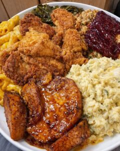 Crispy Southern Comfort Chicken Feast: The Ultimate Sunday Supper 1
