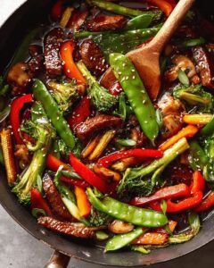 Easy Garlic Ginger Beef Stir Fry – Better Than Takeout | Cook with Feast 1