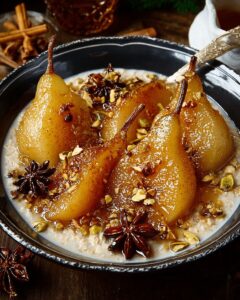 Honey-Spiced Pear Oatmeal with Pistachios: The Ultimate Cozy Breakfast 1