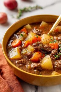 Comforting Irish Ground Beef Stew: A Quick & Hearty Weeknight Dinner 1